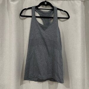Lululemon charcoal gray run swiftly tank